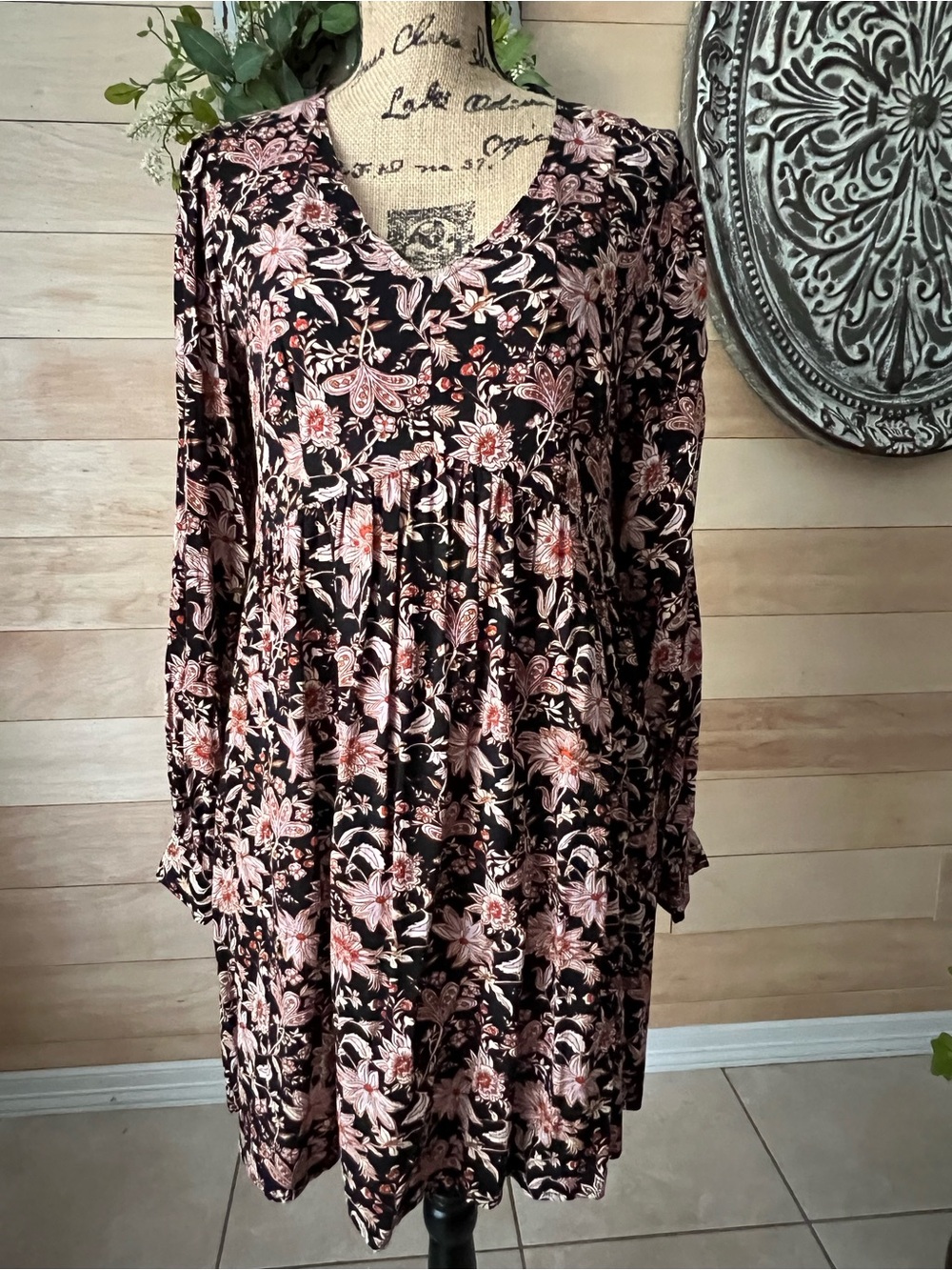 Knox Rose Black Floral V-Neck Long Sleeve Swing Dress Size Small